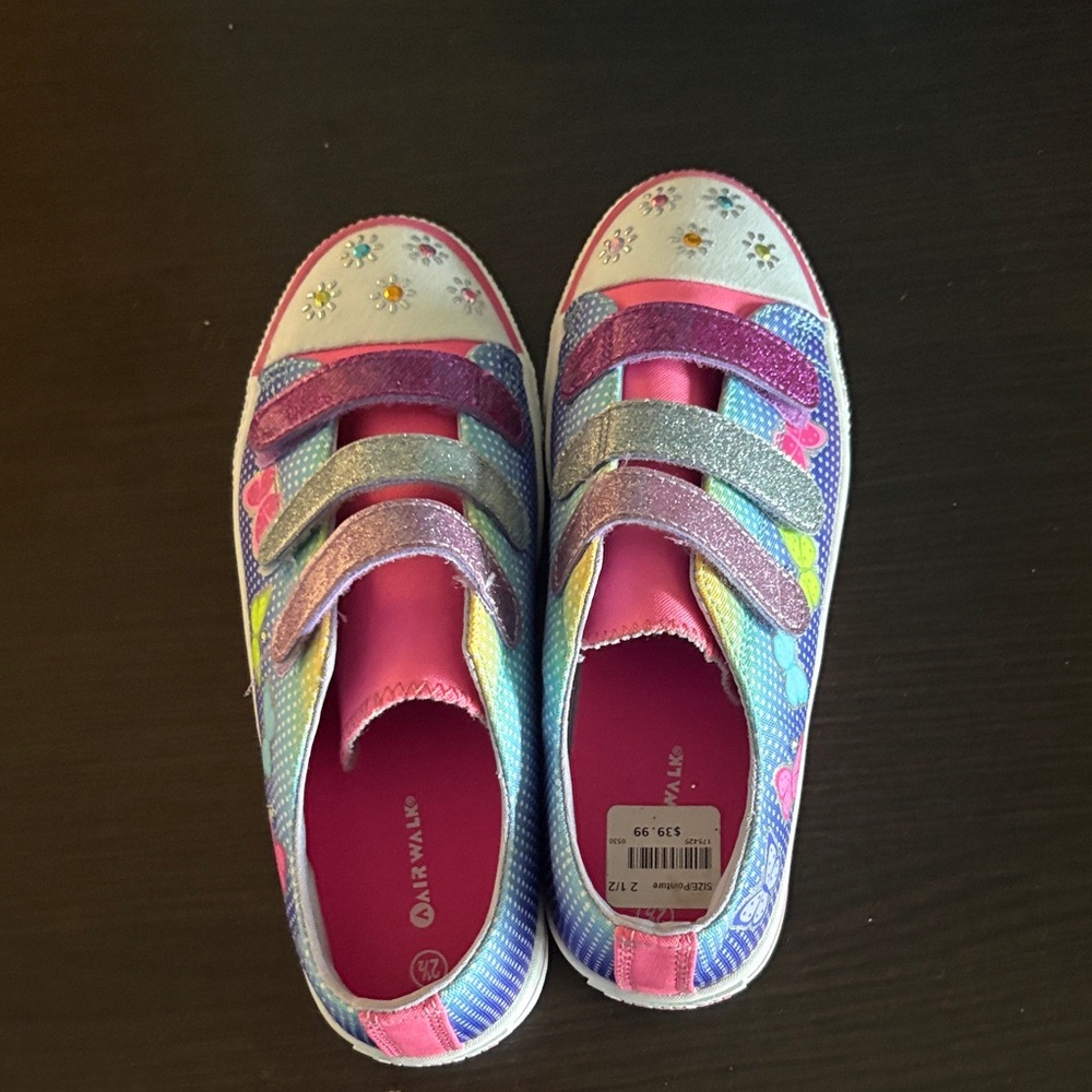 Airwalk Kids' Colorful light up Velcro Sneakers